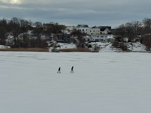 Längdskidor på isen